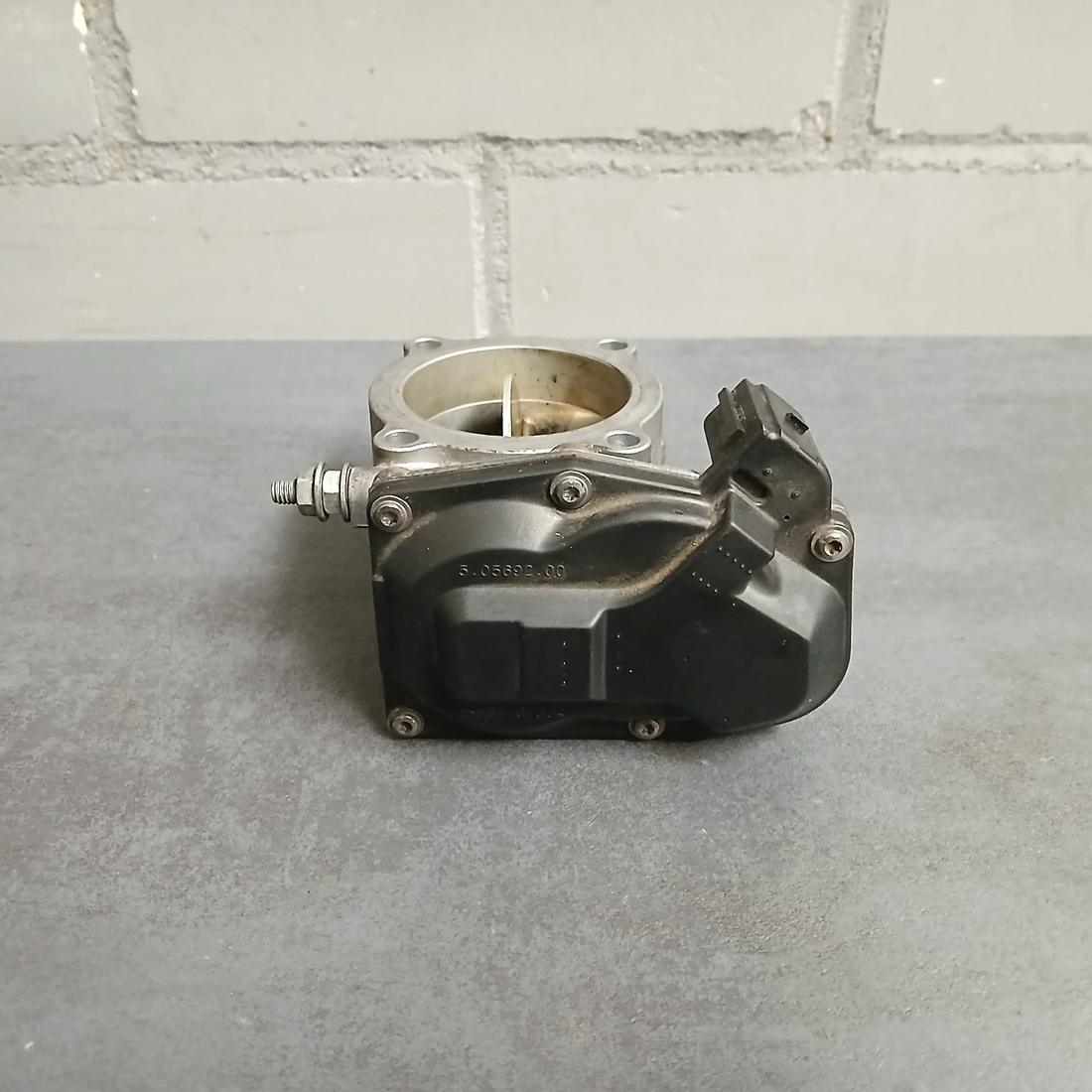 Drosselklappe Pierburg Opel Astra J Insignia A Maserati Quattroporte 5.05692.00