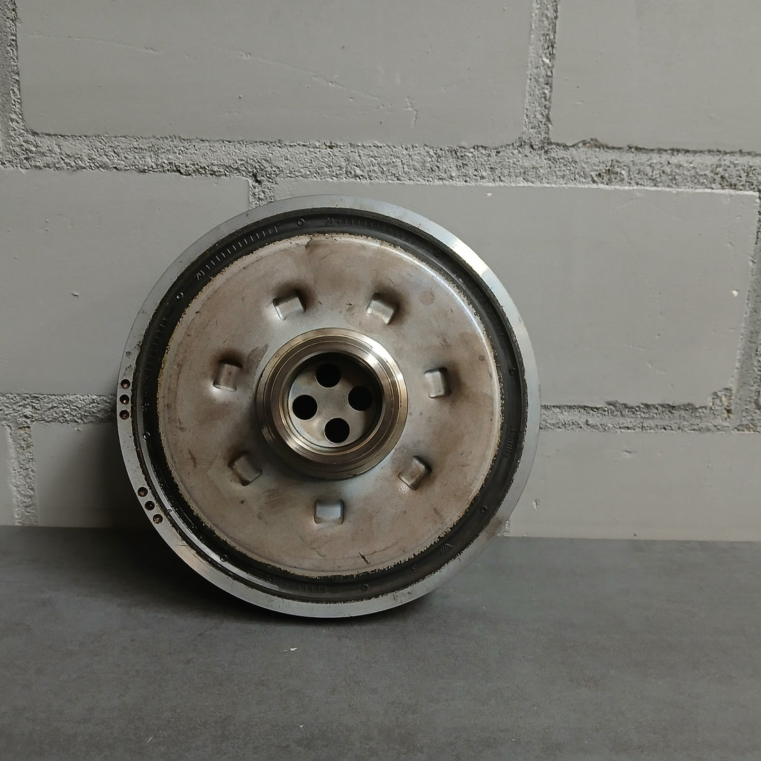 Original BMW B47D Zahnriemenscheibe Kurbelwelle 13981110