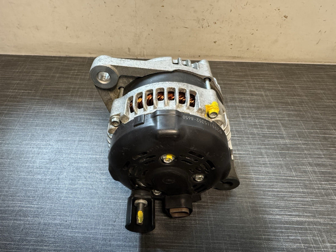 Original Alfa Romeo Fiat 500 Lichtmaschine 51884239