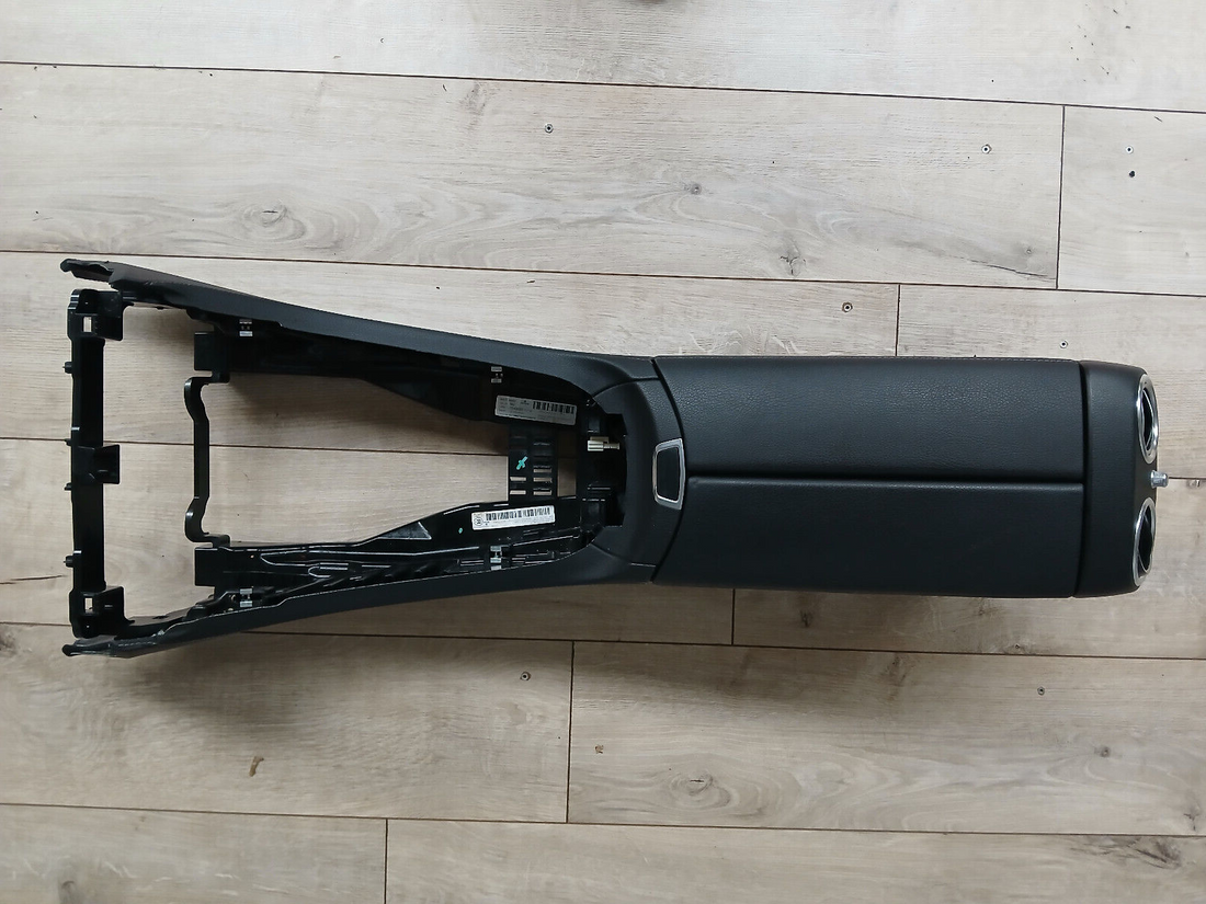 Mercedes W213 S213 Mittelkonsole Armlehne Leder Schwarz A2136801600 Komplett!