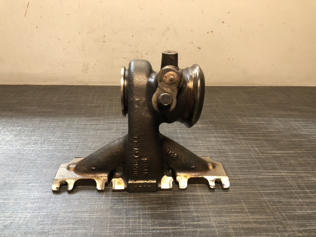 Original Renault Dacia 1,3 TCE H5H Krümmer für Turbolader 859874-1