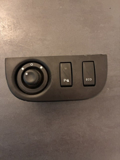 Schalter Außenspiegel für Dacia Sandero 255704649R
