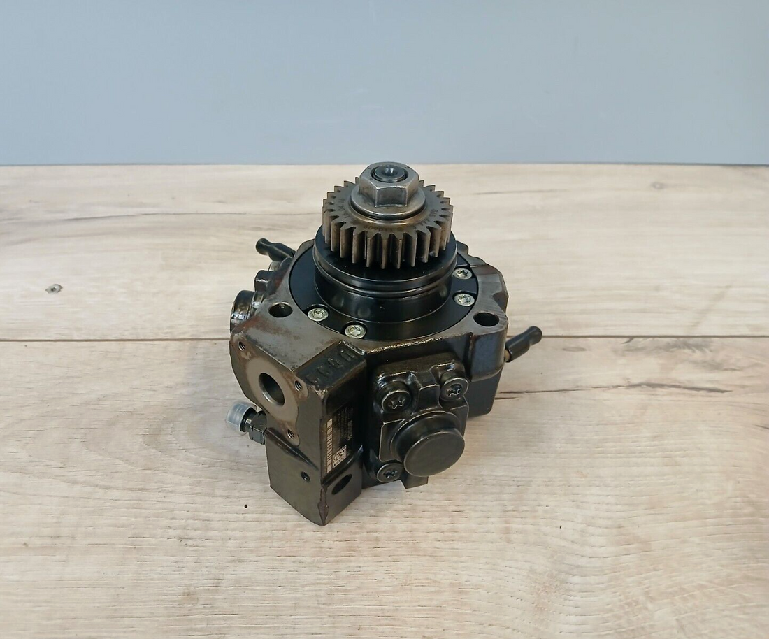 BOSCH Hochdruckpumpe Renault Nissan Opel 1.6 dCi CDTI R9M HMLGT4813R 167005114R