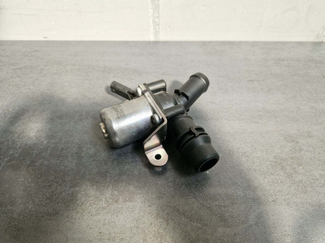 Wasserpumpe Volvo XC40 I 2.0 Mild Hybrid 32249537