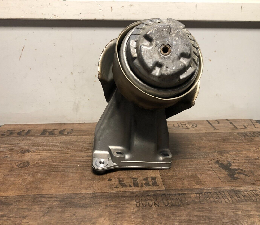 Mercedes W221 Motorhalter Motorlager A2722230704 A2212410534 A2212401117