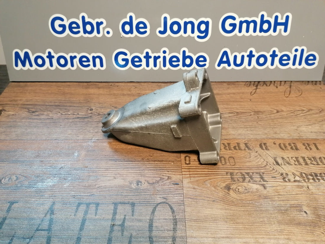 Mercedes Benz OM271 W172 SLK Motorträger Motorhalter rechts 10km A2712232504