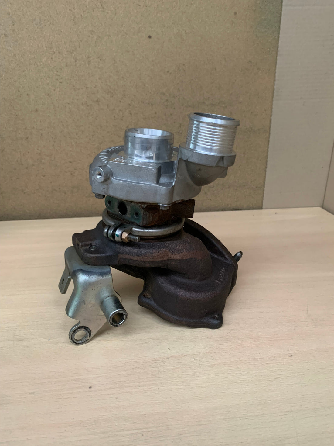 Original fomoco Land Rover Turbolader ah2q-6k682-ae