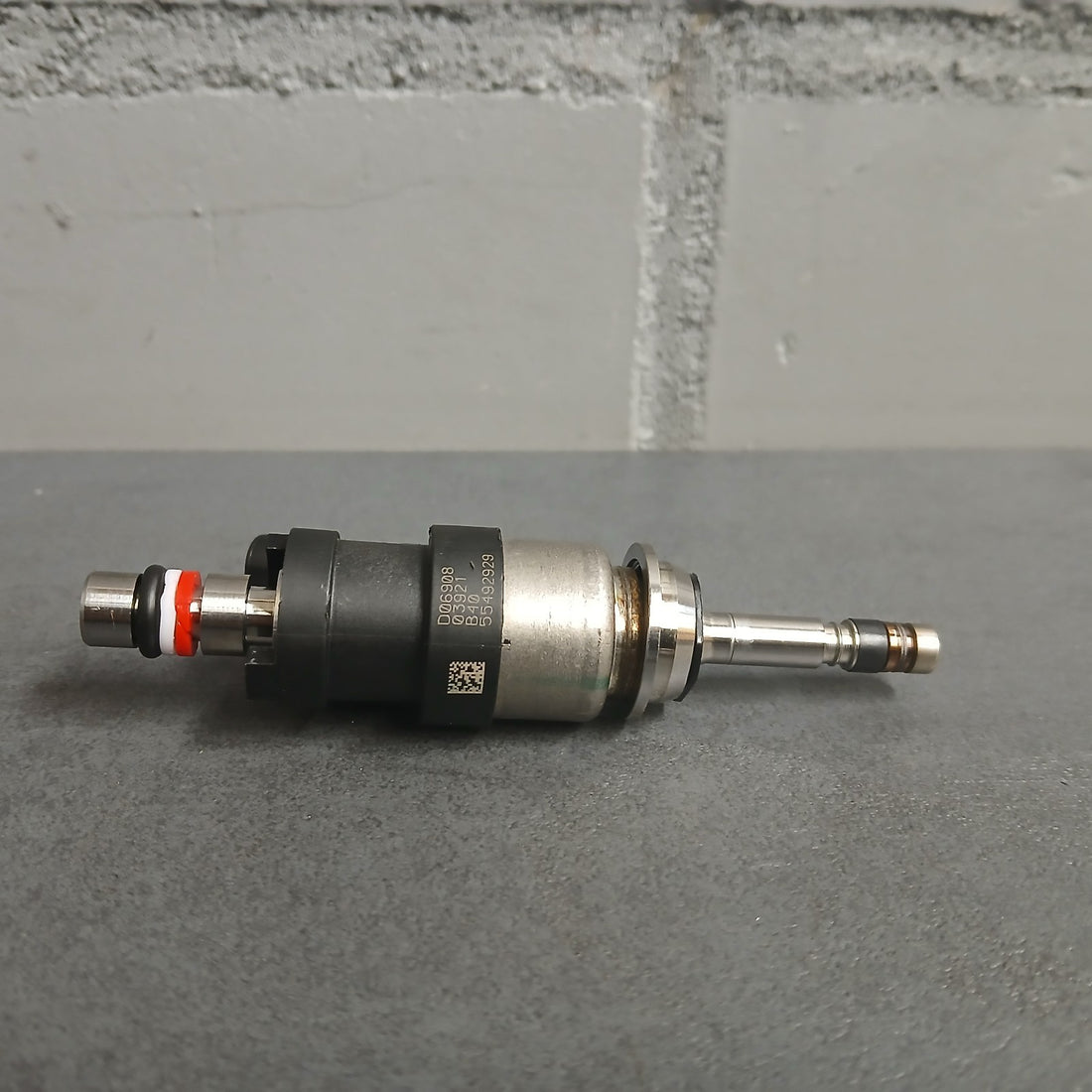 Opel Astra K 1.2 Turbo Einspritzdüse Injektor 55492929