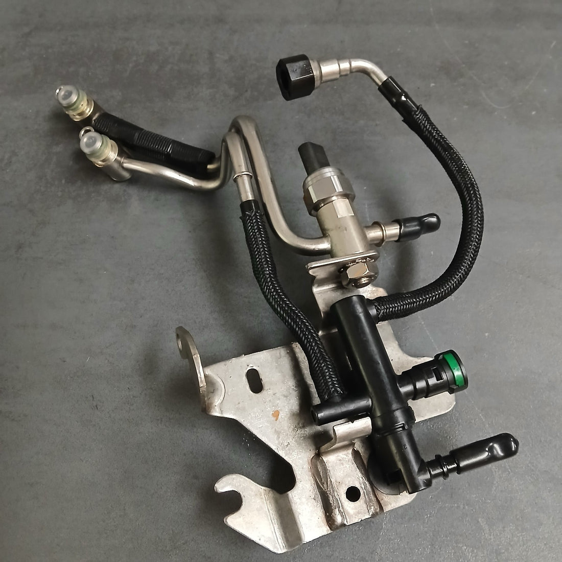 Kraftstofftemperatursensor Ford FOCUS III 1.50 Diesel 2019 9828711180