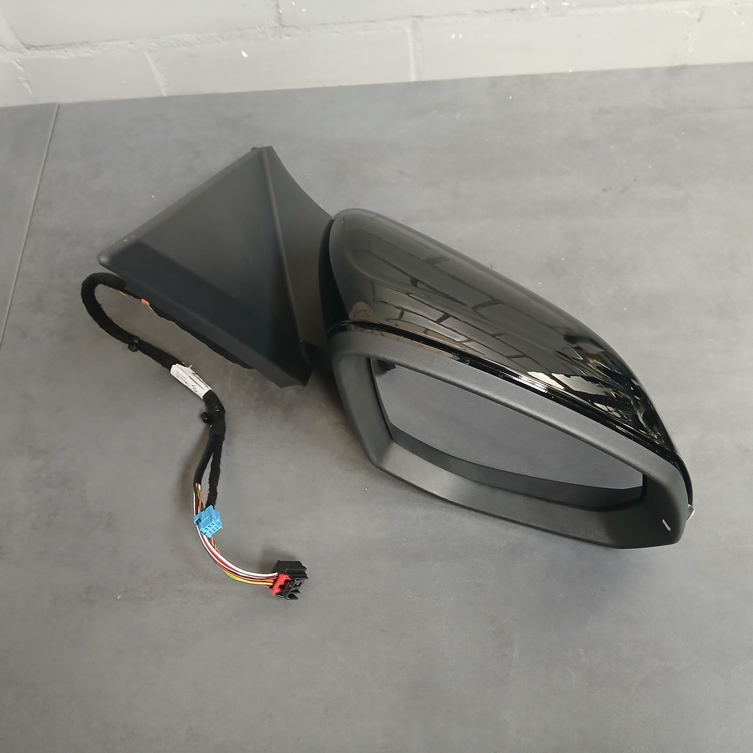 Original Volkswagen Multivan T7 Außenspiegel elektrisch Tür 7T0857502 BD 041