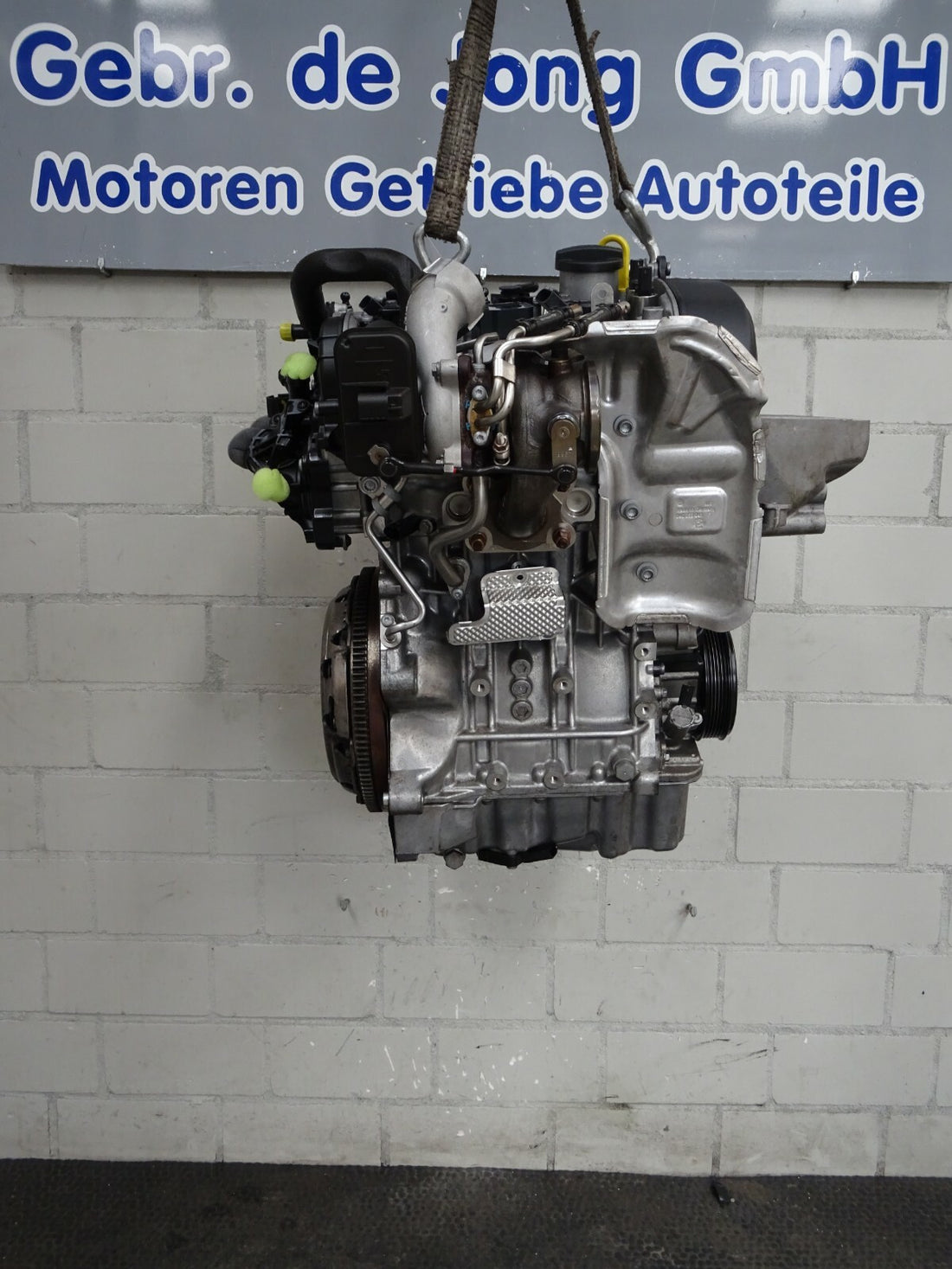- TOP - Motor Skoda Fabia 1.0 TSI - - CHZ - - Bj.15 - - NUR 33 TKM - - KOMPLETT