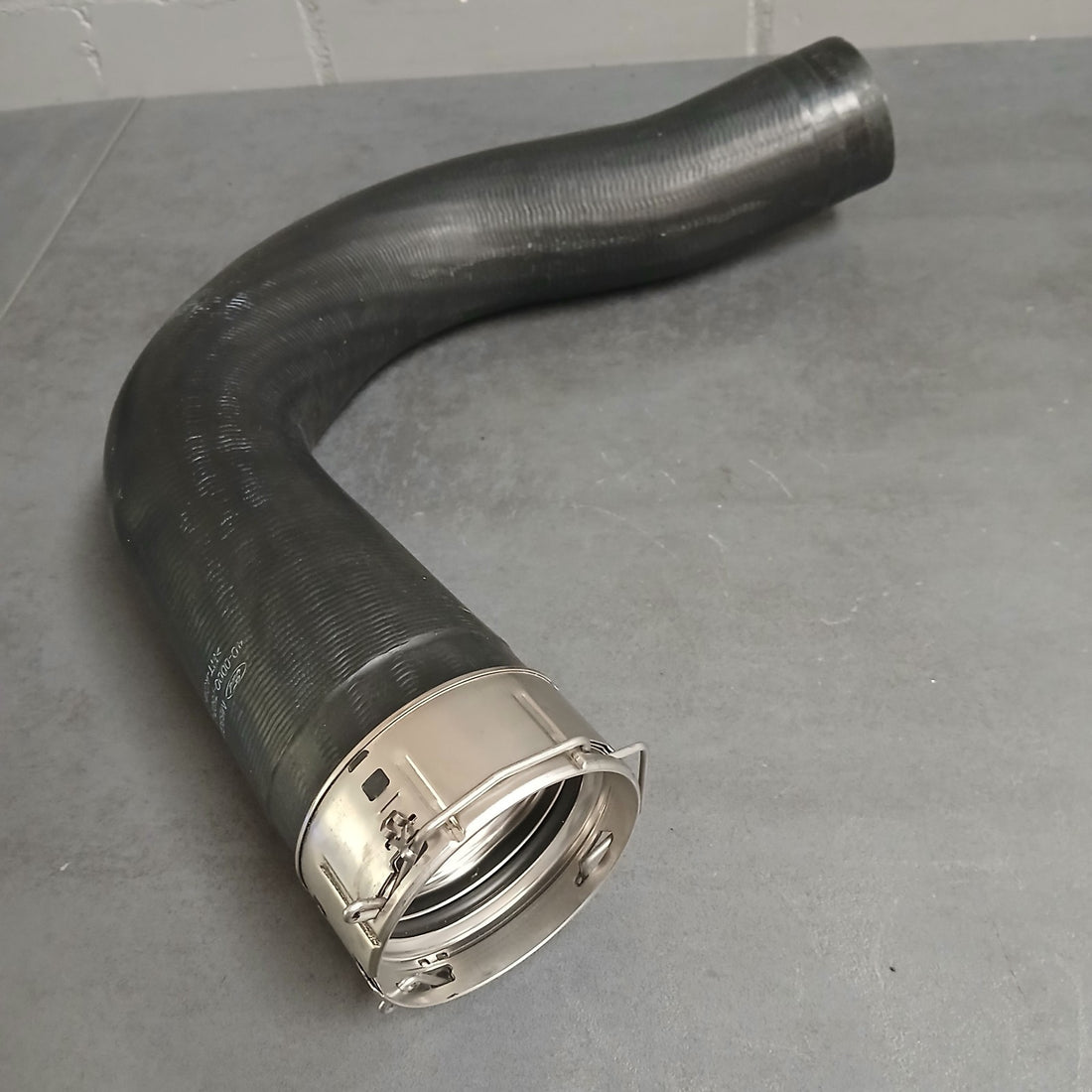 Original FORD Ranger Ladeluftschlauch Ansaugrohr/Ladeluftrohr MB3G6C646KB