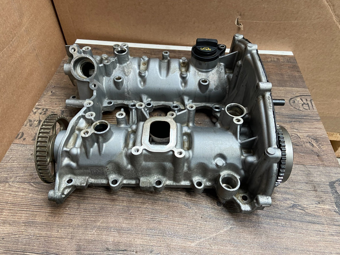 Original Ford Focus 1,0 L EcoBoost Zylinderkopfhaube Nockenwellen H6BG-6E262-AA