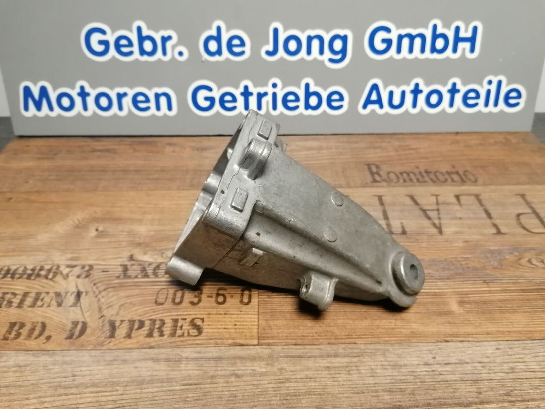 Mercedes Benz OM271 W172 SLK Motorträger Motorhalter links A2712232404
