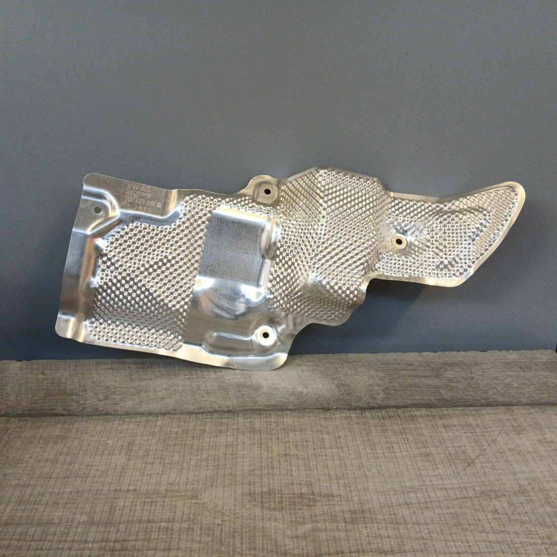 Hitzeschutzblech Hitzeschutz Original VAG VW Audi Seat Cupra Skoda 5Q1423981Q