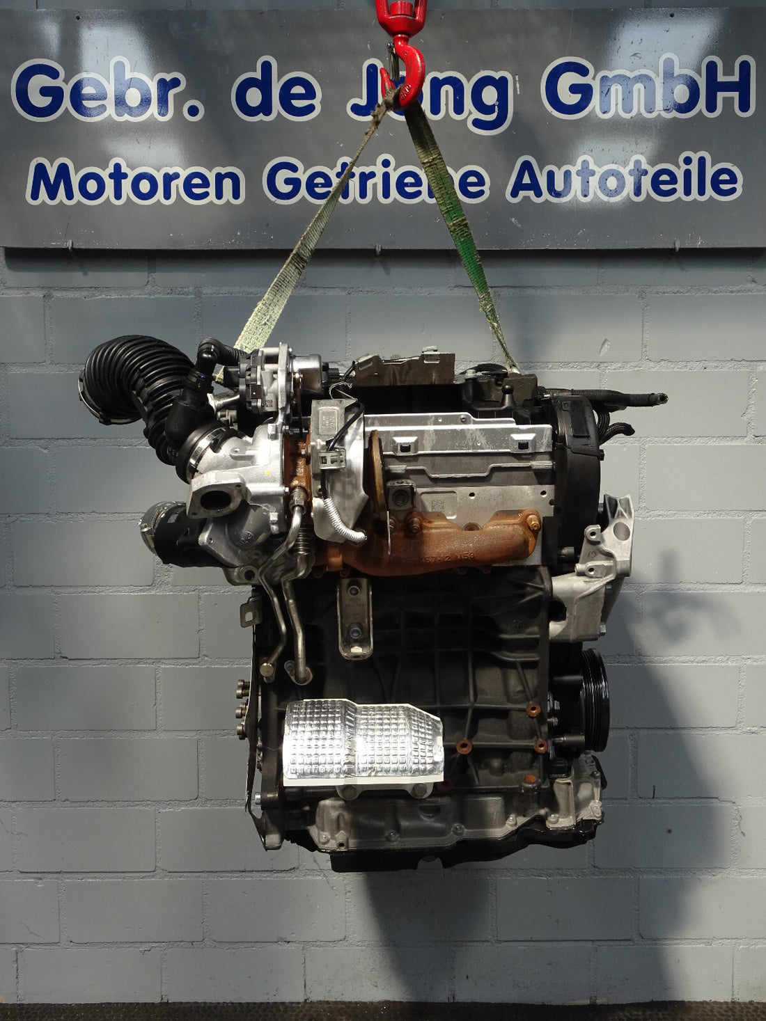 - - TOP - - Motor VW Caddy 2.0 TDI - - DTR - - Bj.21 - - NUR 8 TKM - - KOMPLETT