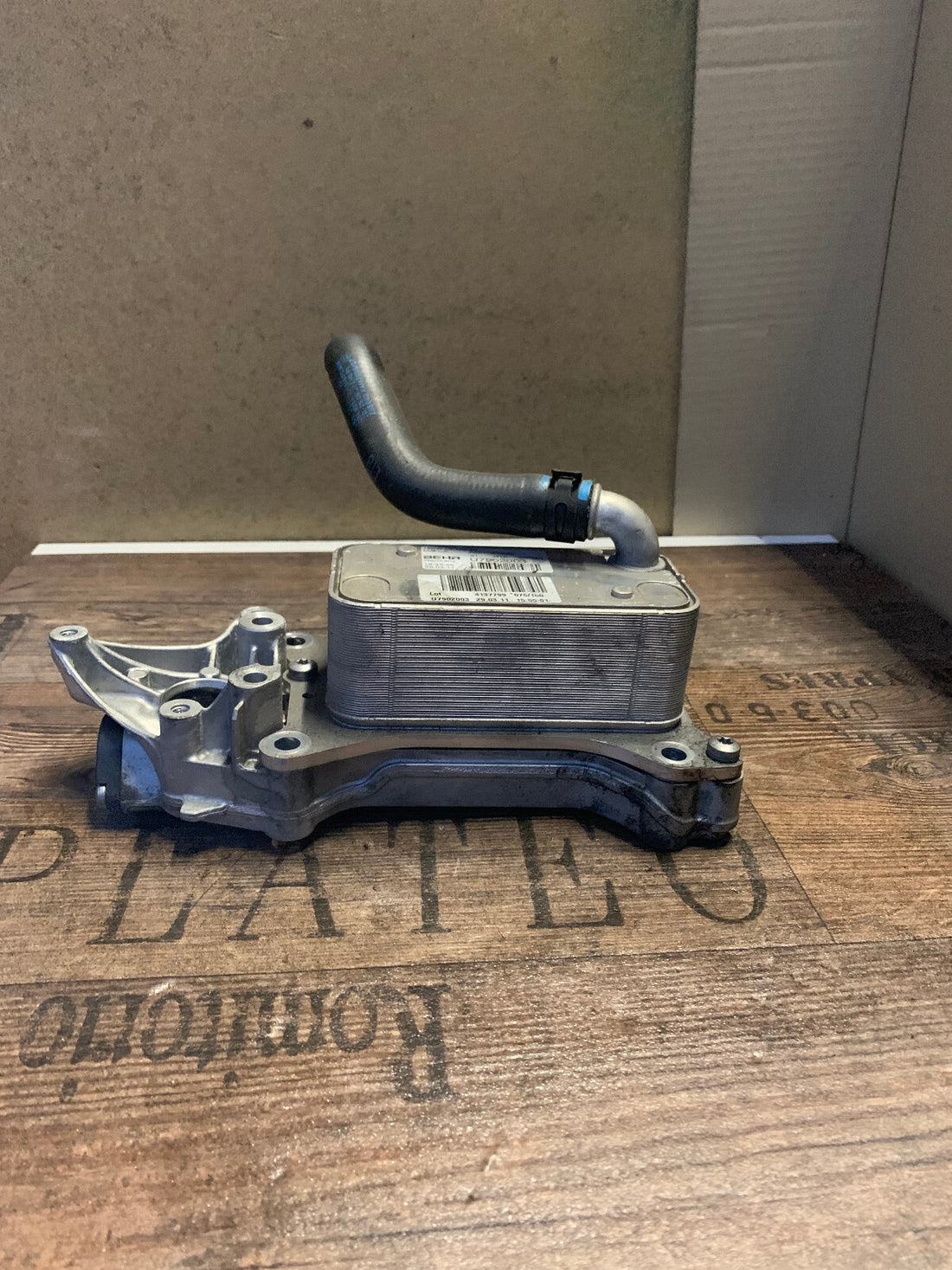 Mercedes Benz Ölkühler A6511800665