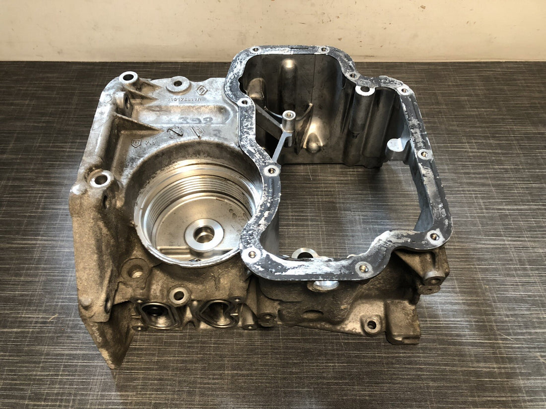 Original Renault Clio Dacia 1,0 TCe H4D Ölwanne Oberteil 110176811R