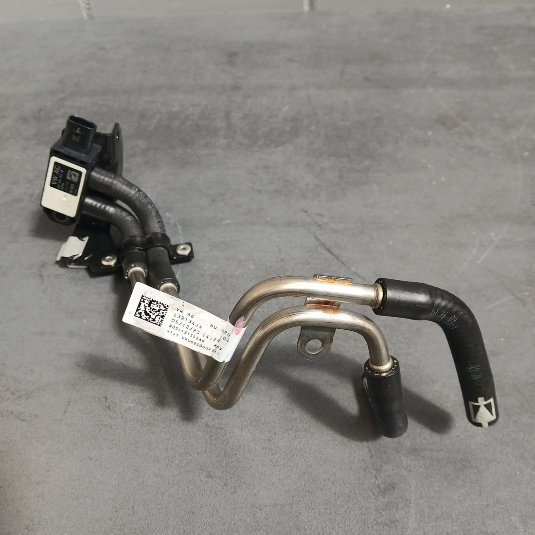 Original Steuerleitung mit Differenzdruckgeber VW Audi 2,0 TDI 05L131552AS