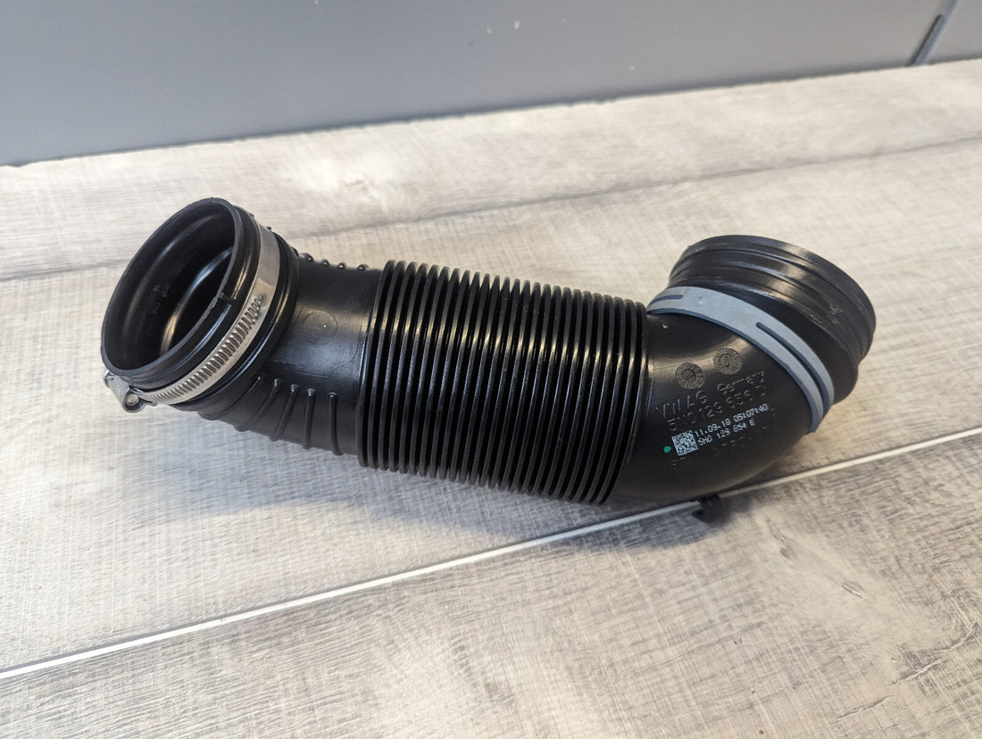 VW Audi Seat Skoda Ladeluftschlauch 5N0129656D