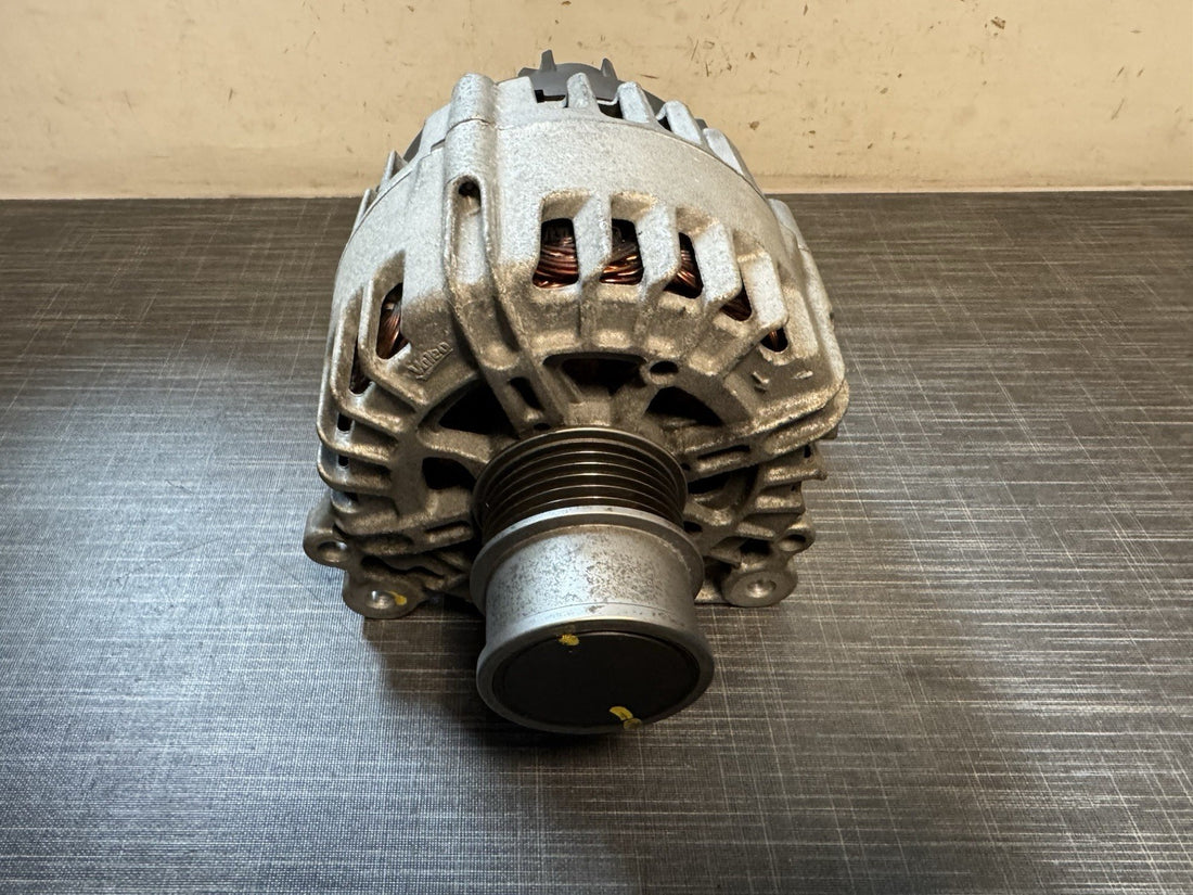 Original VW Audi Lichtmaschine Drehstromgenerator 14V 140A 04C903021A