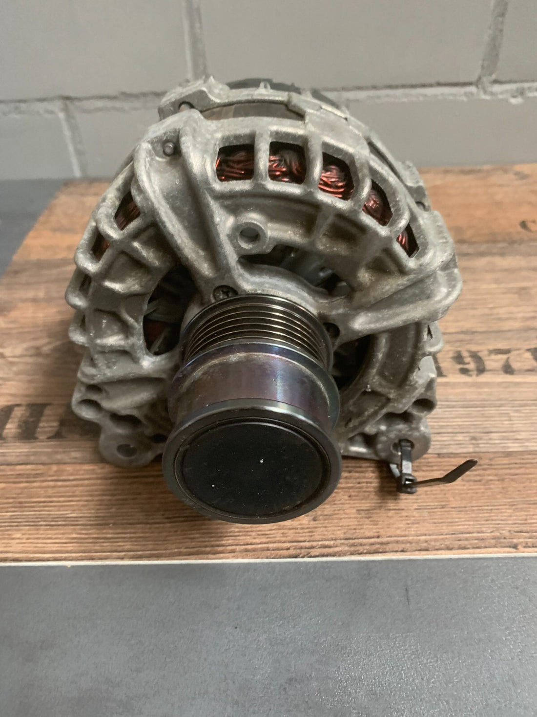 Original VW Audi Skoda Seat Lichtmaschine 04E903015E