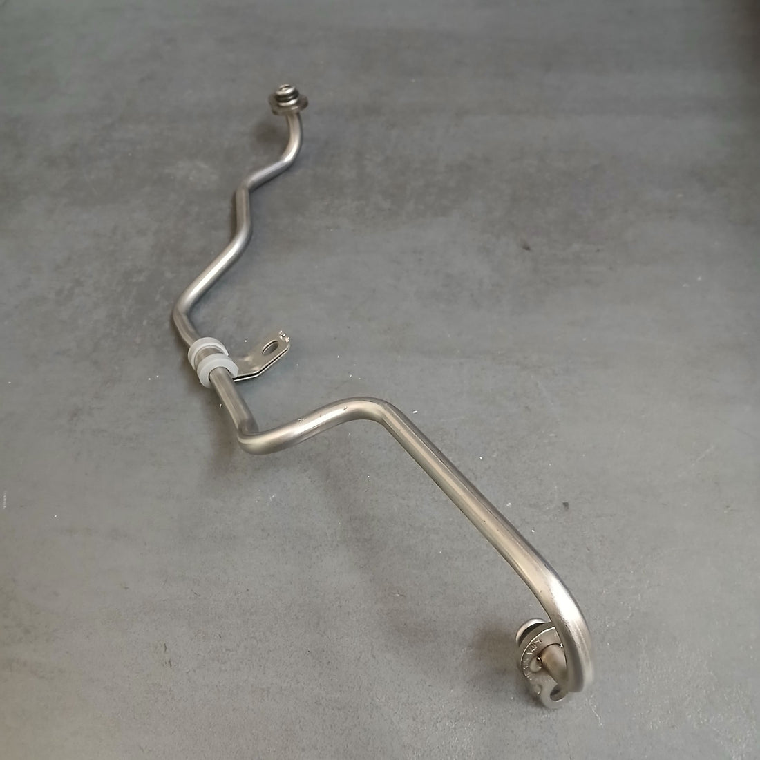 Original VW Audi Ölleitung vorlauf Turbolader Zuführung 04E145140E