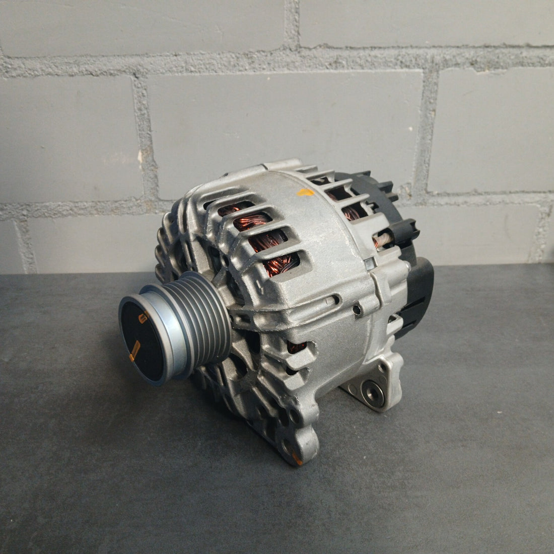 Lichtmaschine - Neu & Original - VAG VW Skoda Seat Audi - 05E903026M