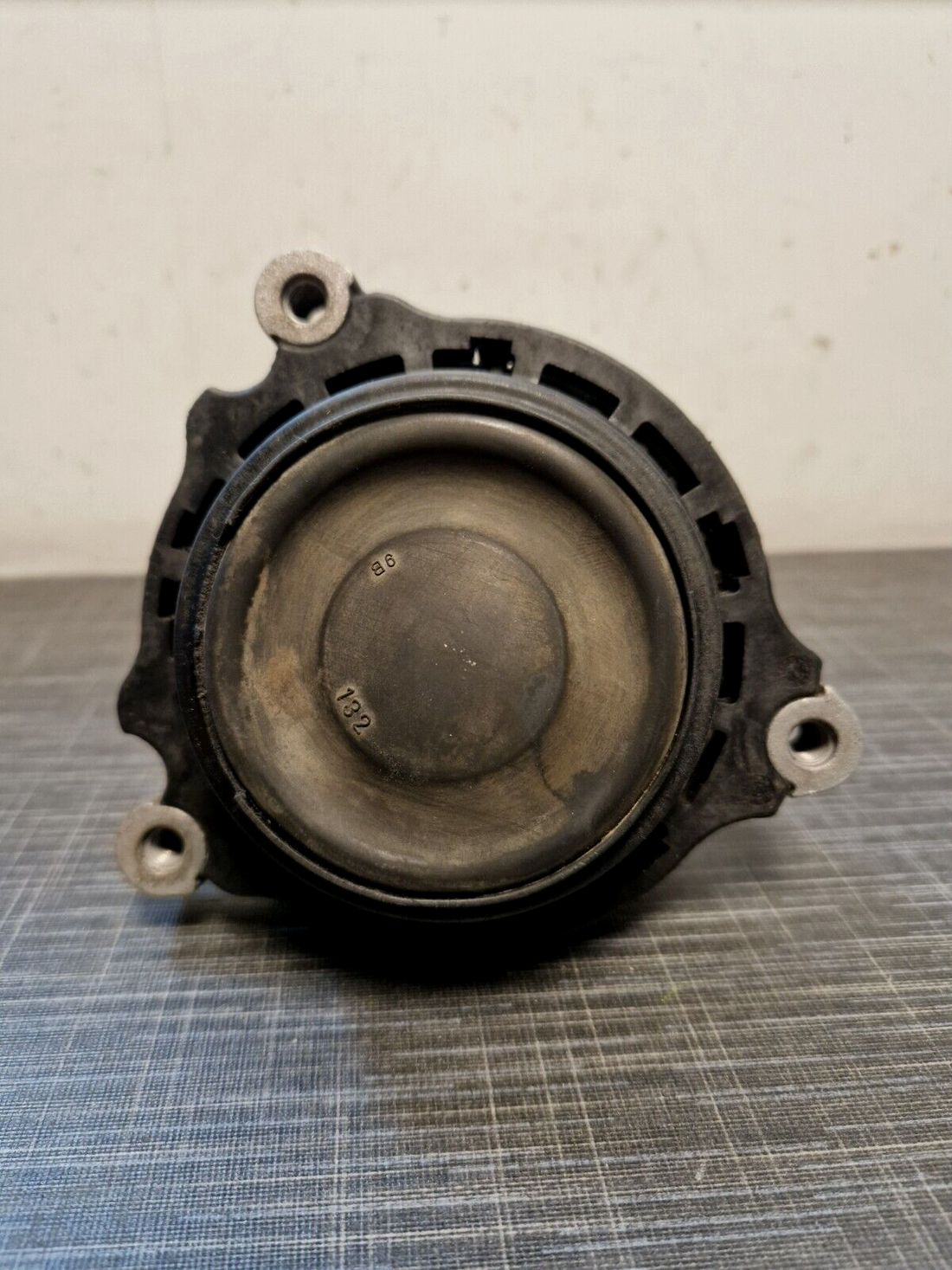BMW 1er/3er F20 F30 usw. N13 Motorlager Motorhalterung links 6854251 685425201