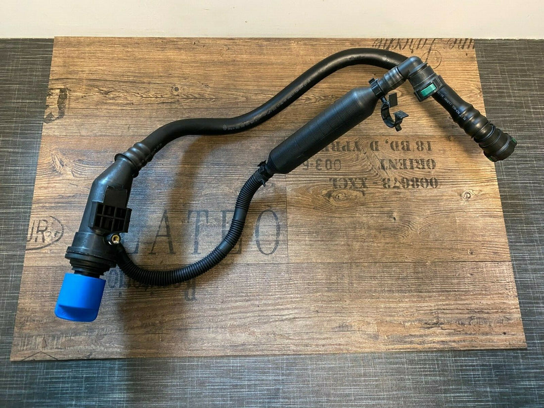 Original VW Skoda Arteon Einfüllstutzen AdBlue mit Kappe 3Q0131965D