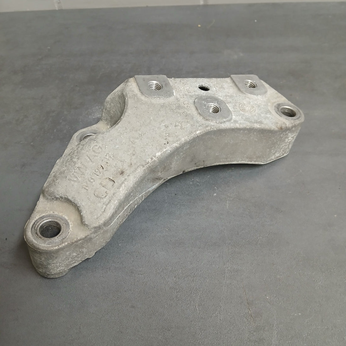 Original AUDI SEAT SKODA VW Getriebehalter Getriebelager 1K0199117CD