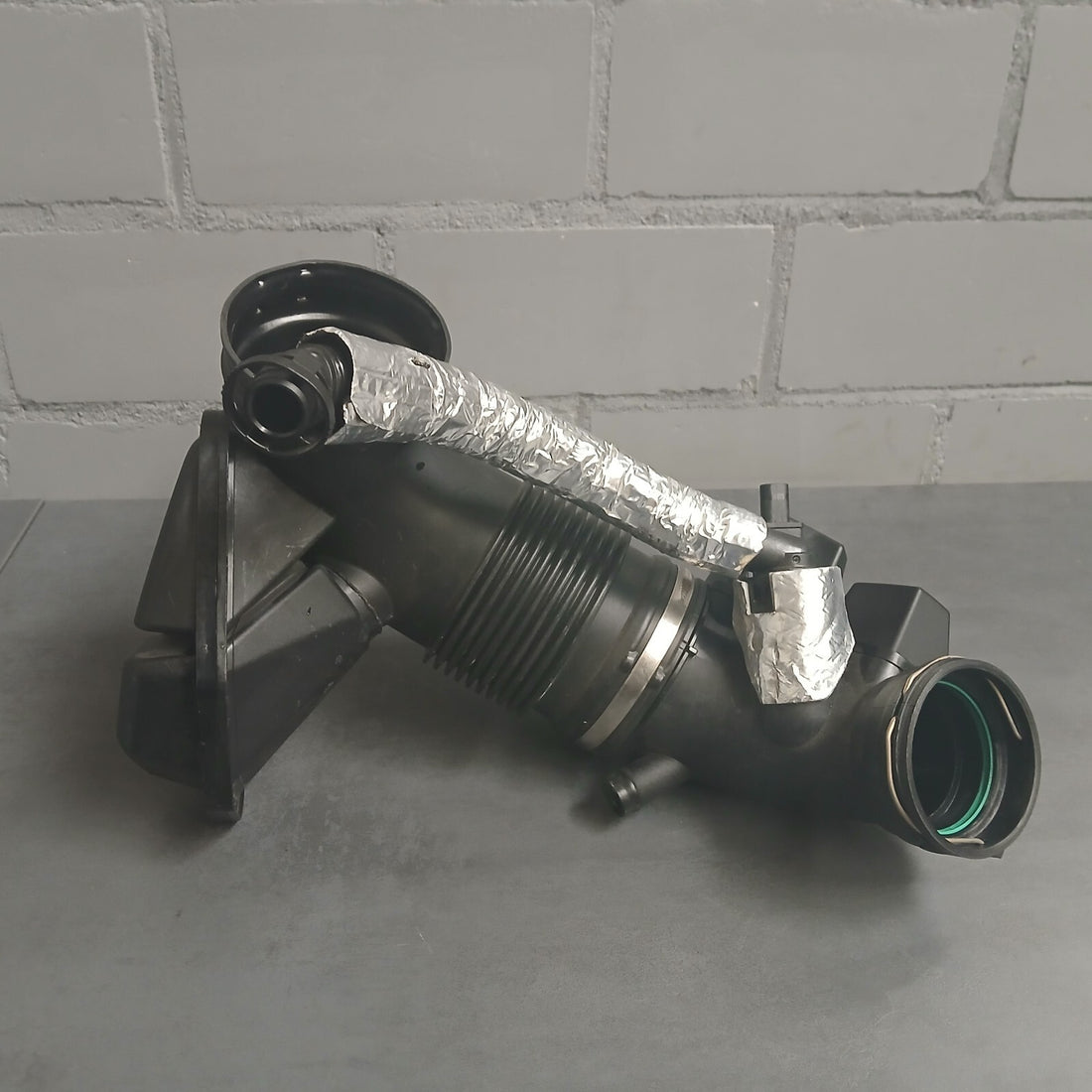 Original BMW F32 F31 318i Ladeluftschlauch Turbolader 70605126
