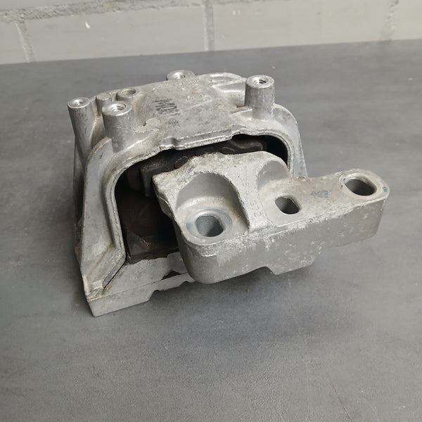 Motorträger Motorlager Motorhalter Rechts 2.0 TDI VW Passat B7 1K0199262CR