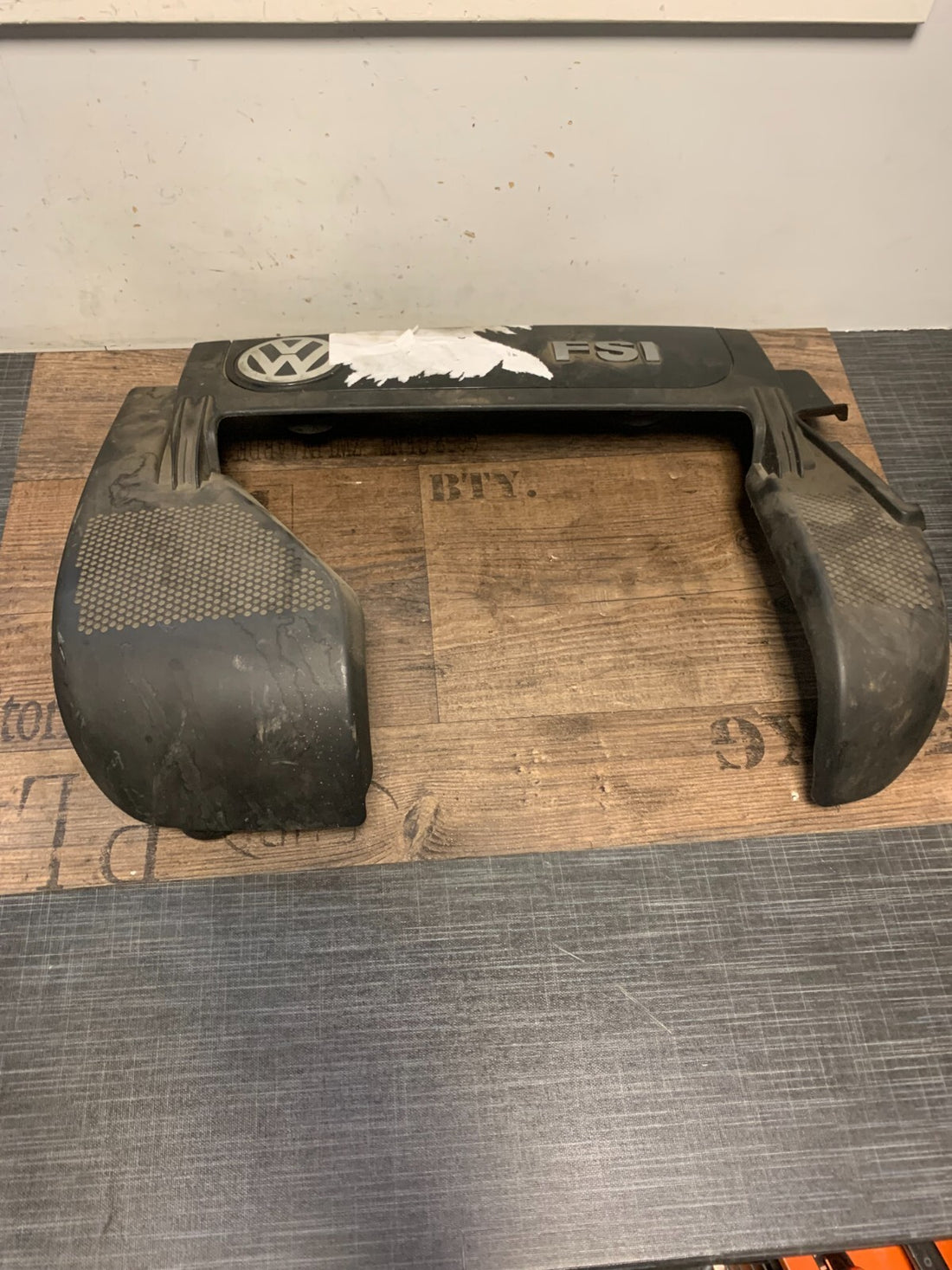 Original VW Motorabdeckung 06F103925