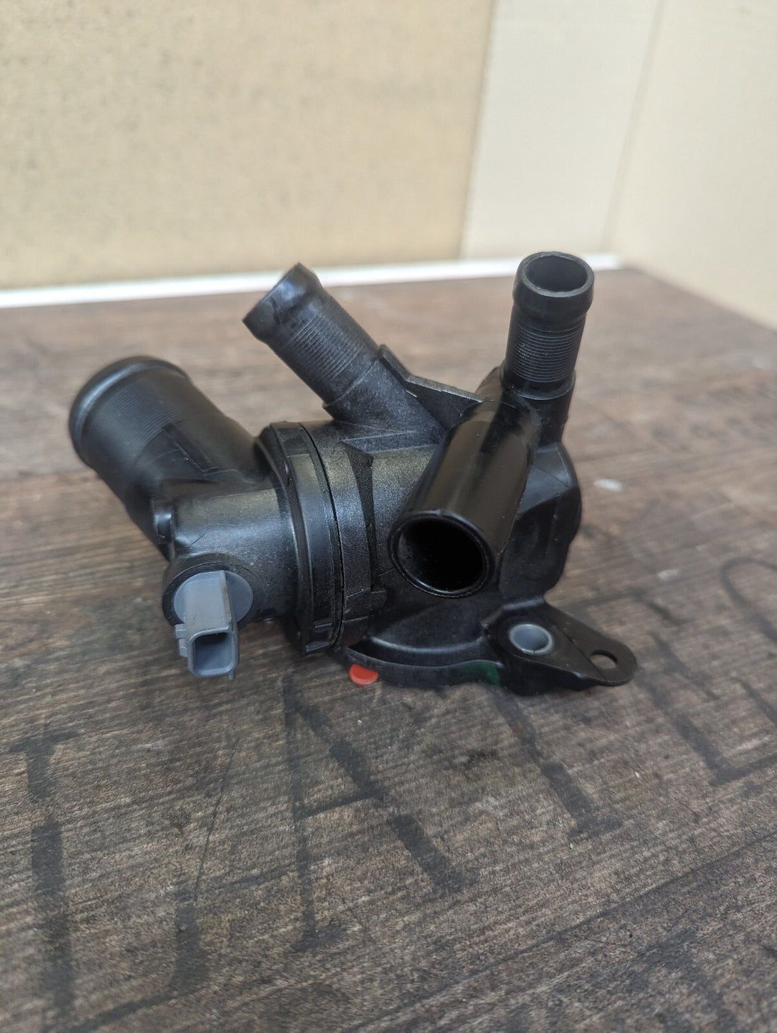 Original Renault Thermostat 110617250R