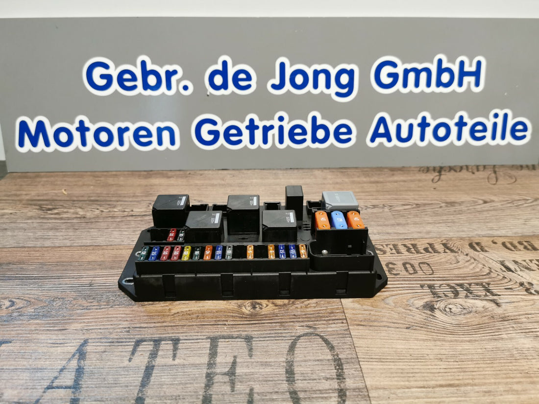 NEU Original Land Rover Range Rover Sicherungskasten 2011-2012 LR023357