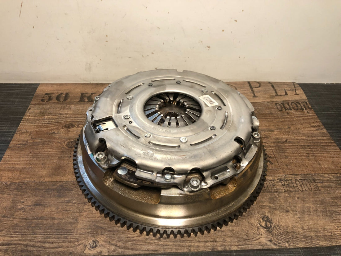 Original Fiat Ducato 2.3L Diesel Kupplung Schwungrad 68210992AA 5801434745