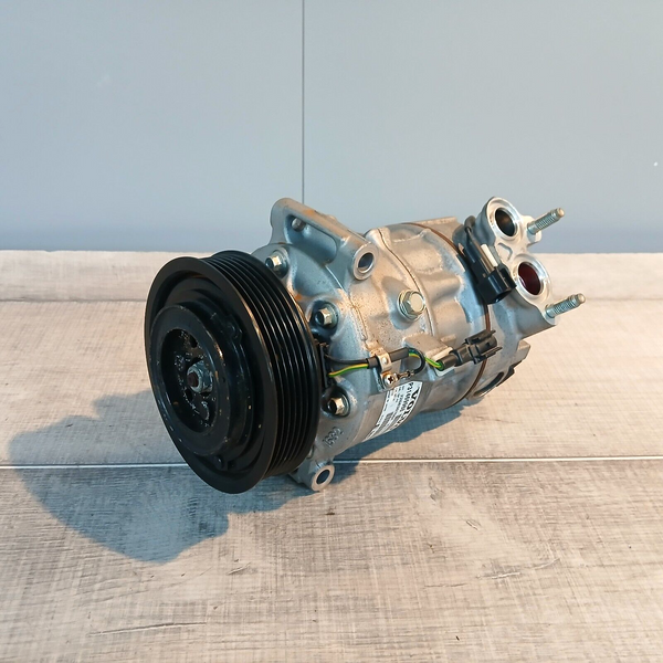 Klimakompressor Klimaanlage Verdichter VOLVO S60 II 2.0 16V T5 AWD 31469968