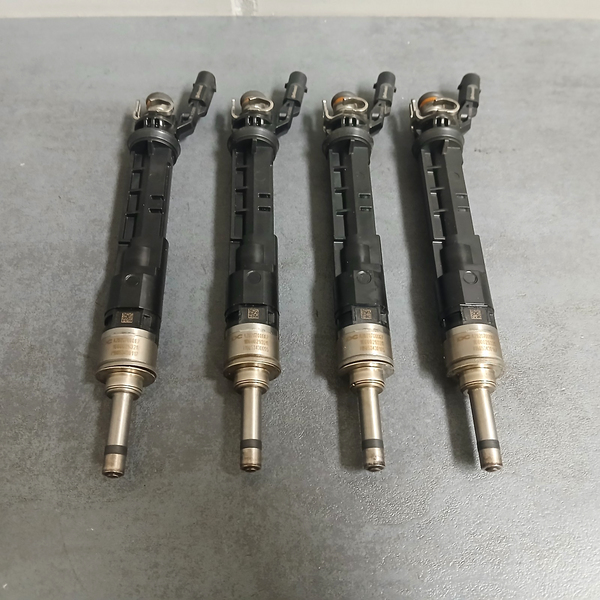 1 Set 4x injector Continental Mercedes-Benz W177 1.3 A2820700087