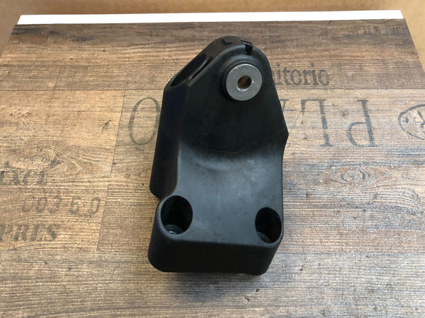 Original Mercedes-Benz W213 220D Bracket Engine mount left A6542232200