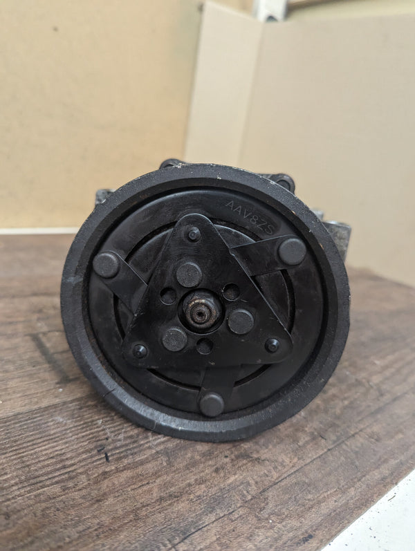 Klimakompressor Renault Laguna 7700111036