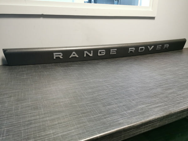 Original Land Rover Range Rover Trim strip Tailgate 2005-2009 DGP000192