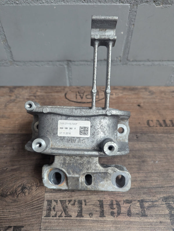 VW Seat Skoda Audi Engine mount 3Q0199262F