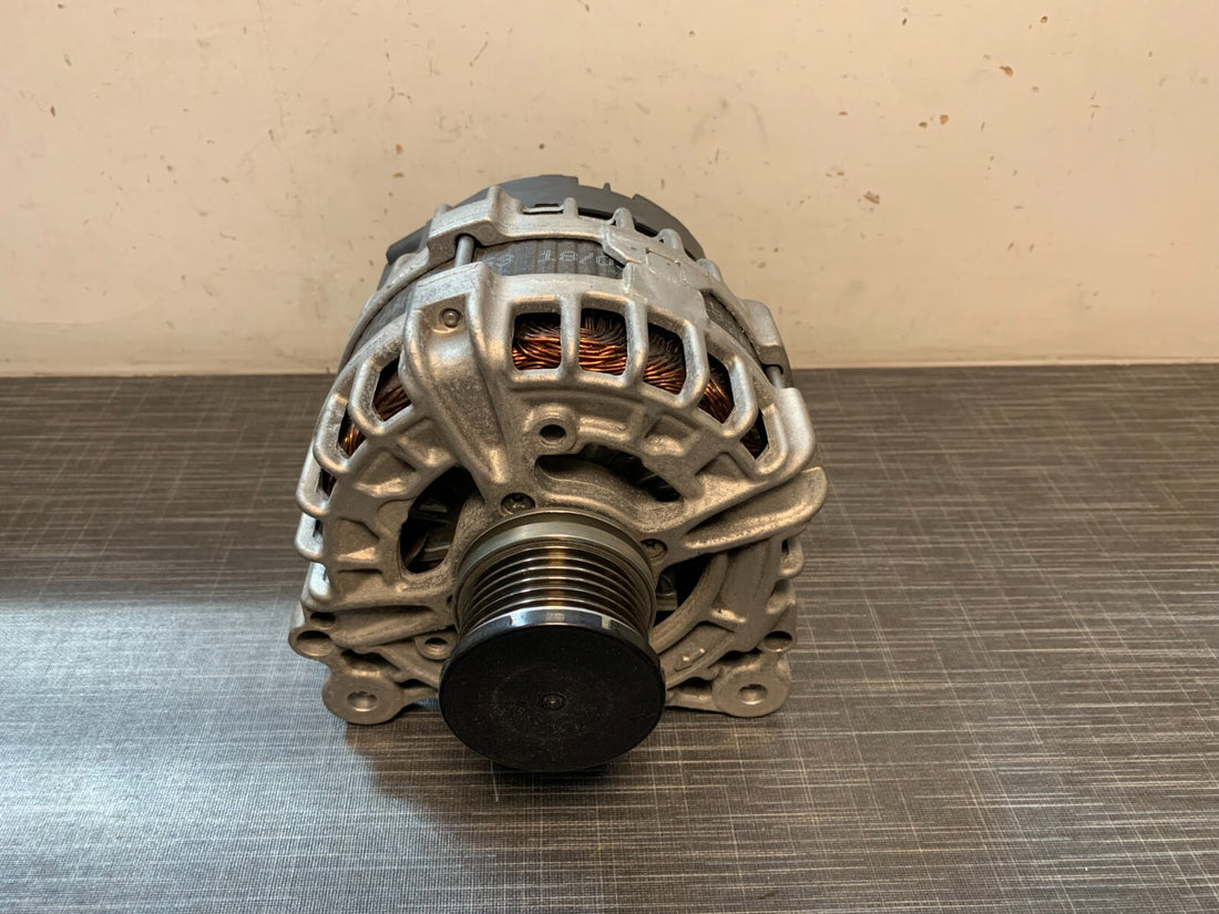 Original VW T6 2.0 TDI Lichtmaschine 14V 180A 03H903026C 0125812099