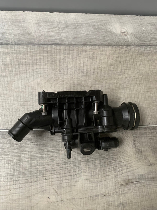 Original Ford Focus Thermostat housing Thermostat 9818467880
