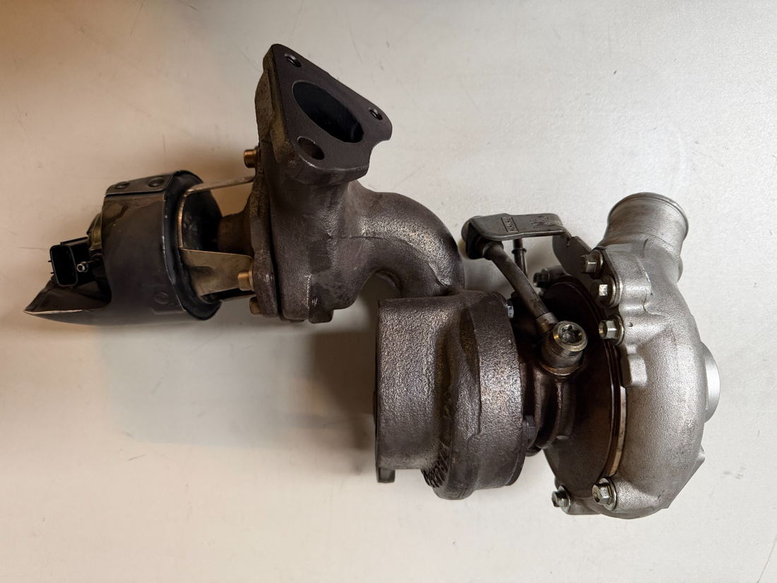 Turbolader Land Rover Range Rover 4.4 D AH4Q6K682FA NUR 69 TKm