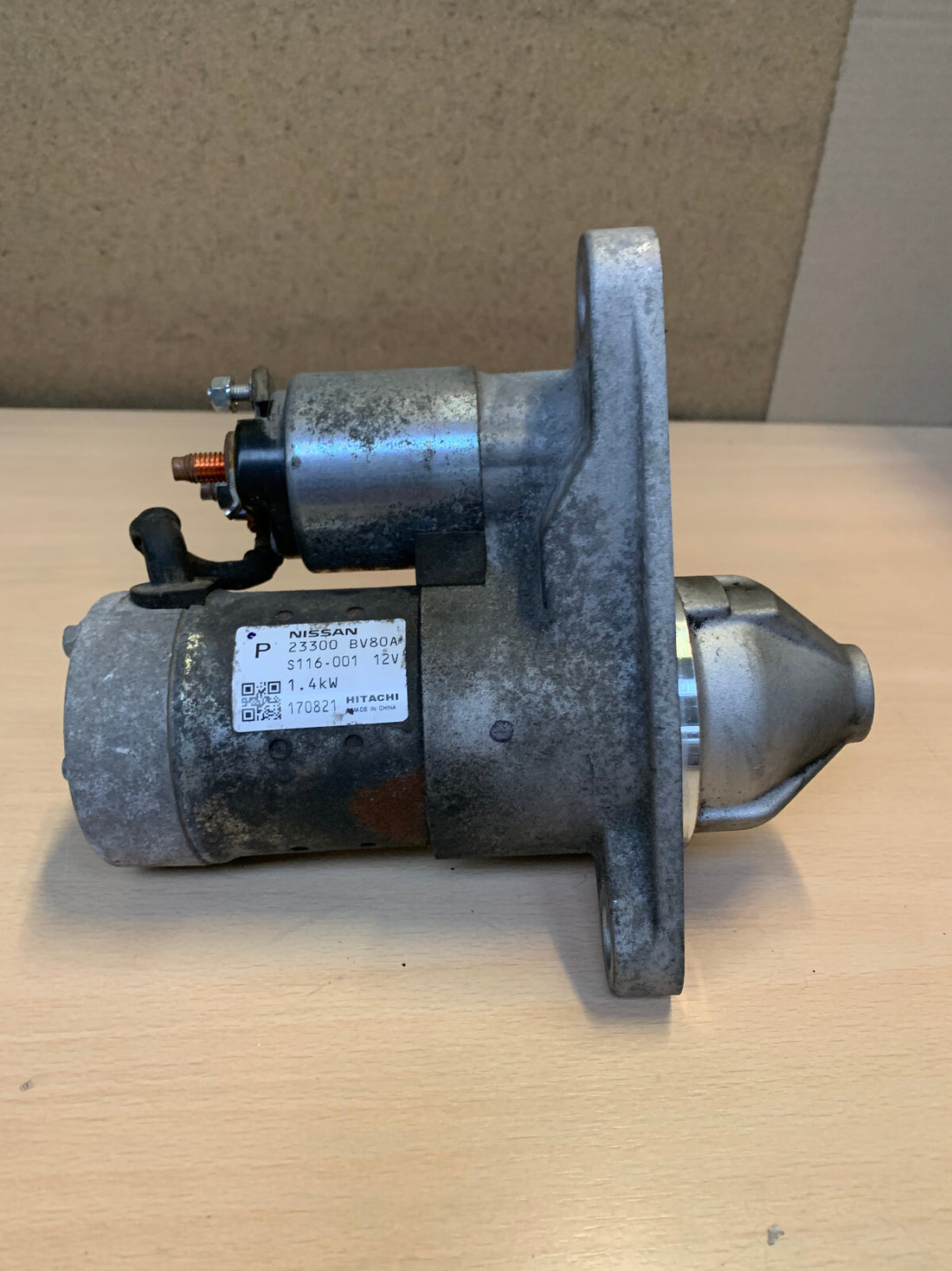 Original Hitachi Anlasser passt für Renault 1.4 kw 23300bv80a