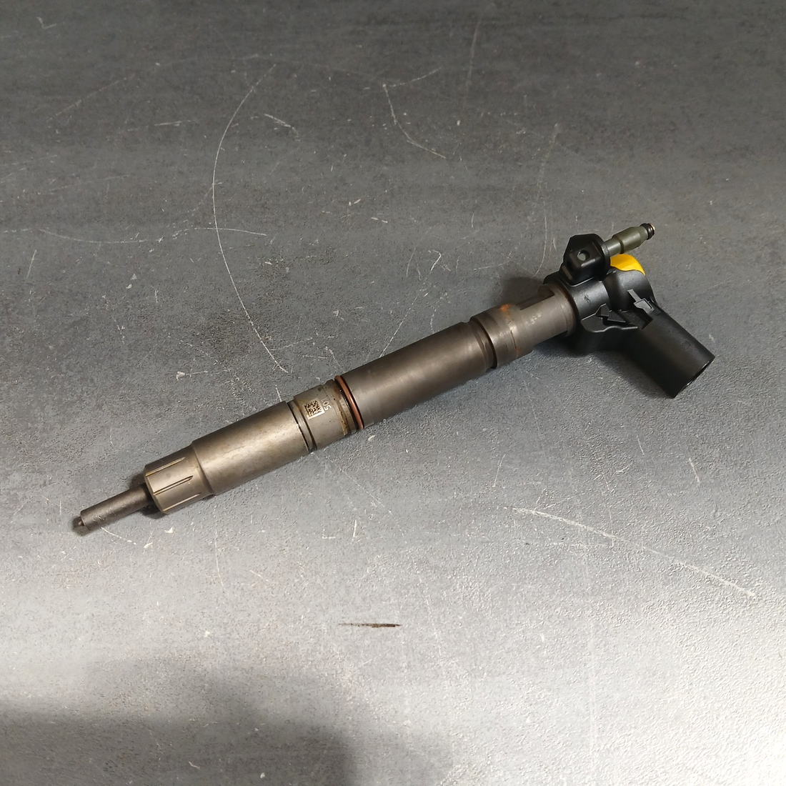 BOSCH Einspritzdüse Injektor Original VW Passat Tiguan II 2.0 03N130277