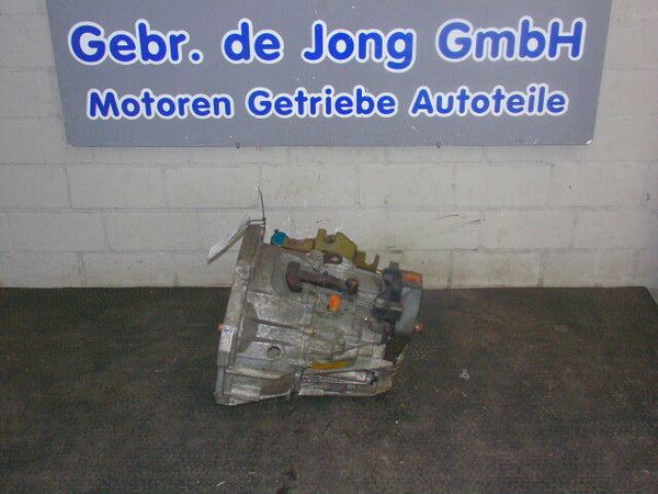 Renault Master, Opel Movano 2.5 DCI 6-traps Versnellingsbak · PK6370