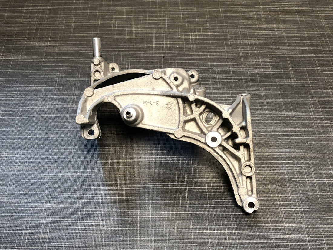 Halter Citroen Peugeot C3 C4 DS3 308 9672309580